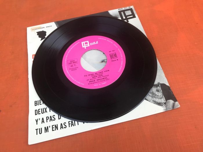 Vinyle 45 tours Mick Micheyl Tu m' en as fait voir PDG 751 ID - photo numéro 5