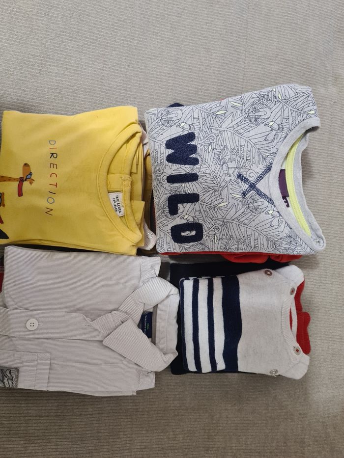 Lot de vêtements