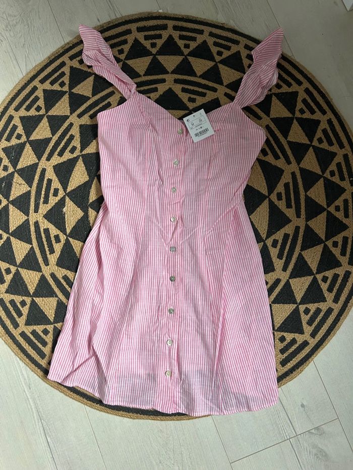 Superbe robe rose courte 😍