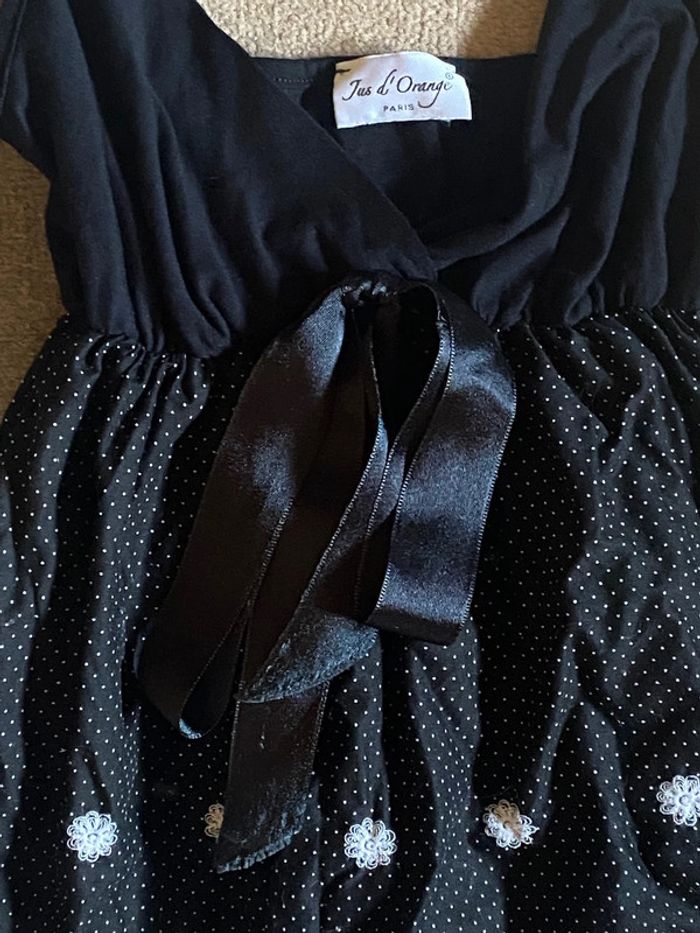 Robe noire et blanche très mini - photo numéro 3