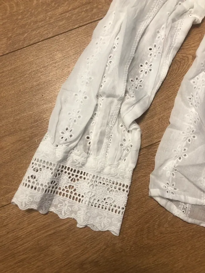 Chemise blanche broderie - photo numéro 3