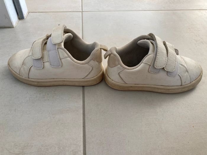 Baskets blanches Kiabi T.24 - photo numéro 3