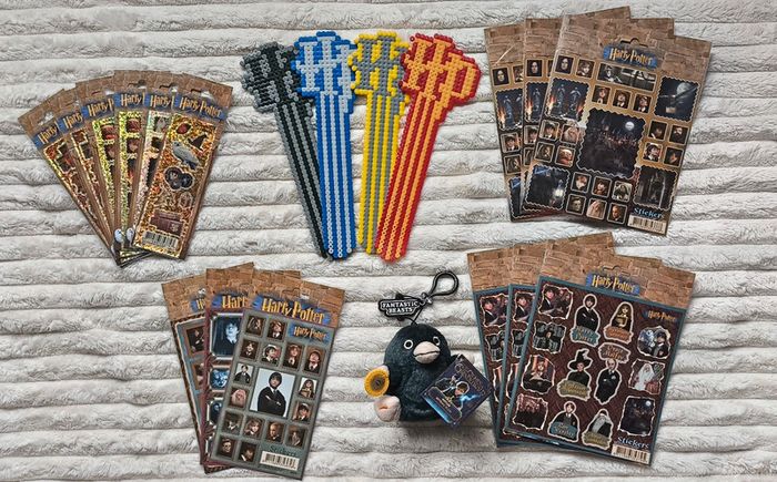 Lot Harry Potter – Stickers, marque-pages Hama & porte-clé