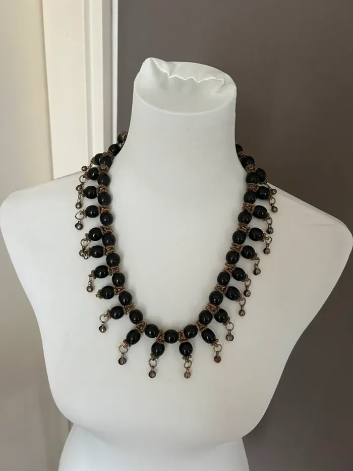 Bijoux, ancien, collier, perle noire, femme rares