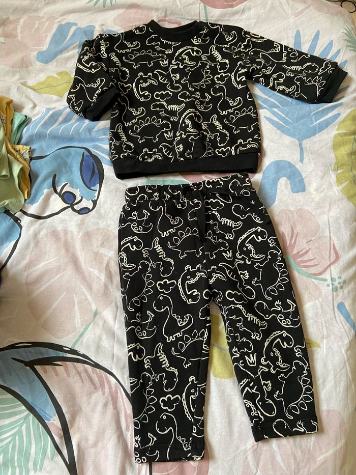 Lot 12 mois - photo numéro 4