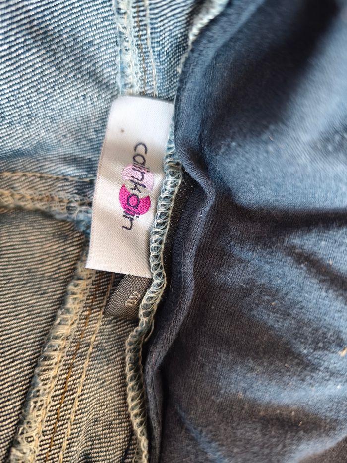 Mini jupe en jeans grossesse - photo numéro 3