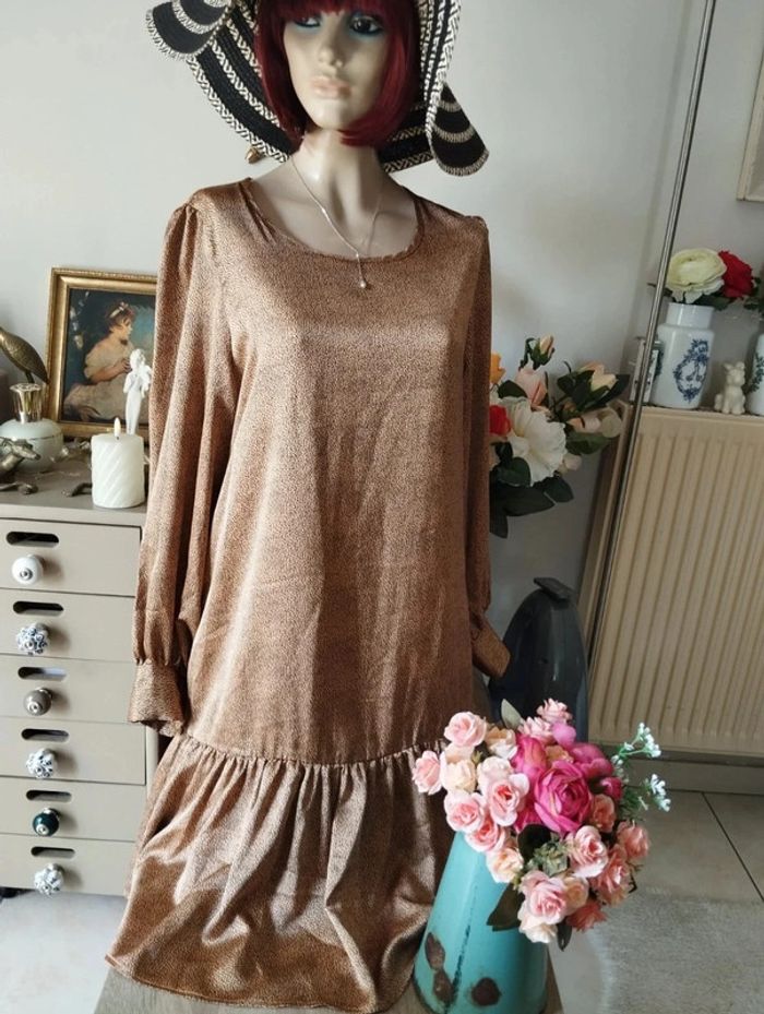 💫Robe Volantée Satin Imprimé Pois Molly Bracken T40/L💫 - photo numéro 3