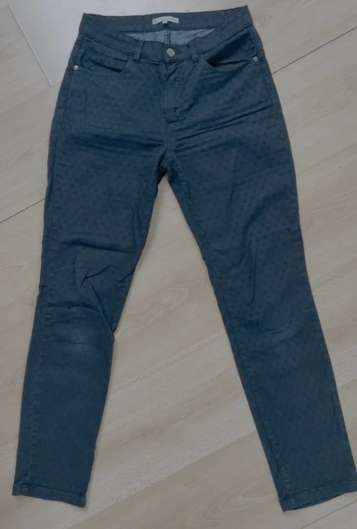 Pantalon noir - photo numéro 2