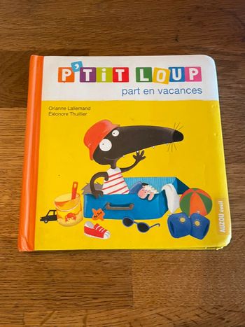 Livre P’tit Loup prêt en vacances