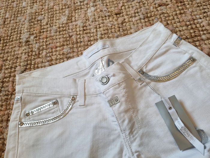 Pantalon jean blanc déchiré T44 - photo numéro 3