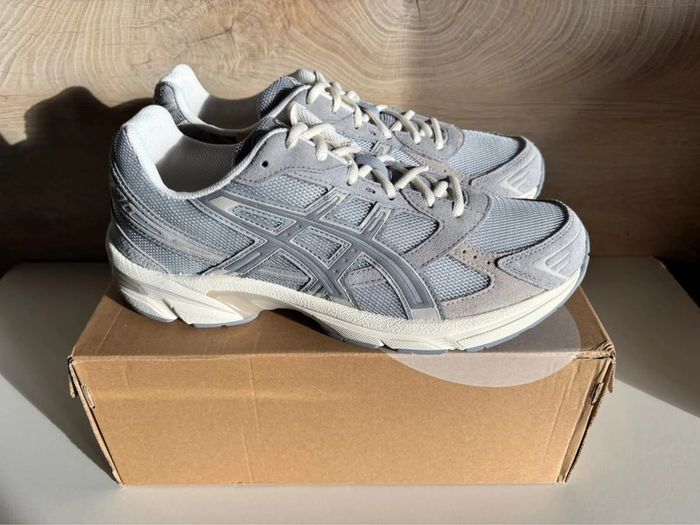 Sneakers Asics Gel 1130 Gris Sheet Rock - Taille 44 - Neuve - photo numéro 4