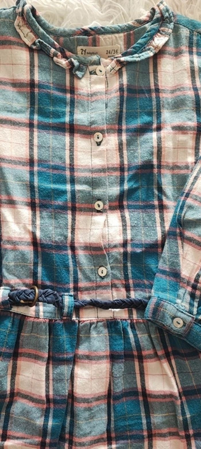 Robe à carreaux avec ceinture Zara taille 24/36 mois - photo numéro 3