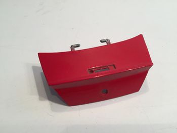 Coffre rouge pièce détachée miniature Ferrari 550 maranello 1996 1/18 burago #A16