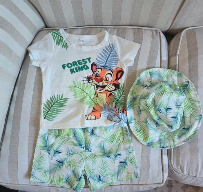 Costume bébé