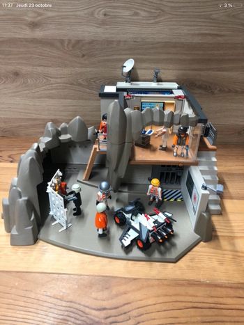 Base espion playmobil