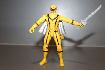 Figurine Mystic force - Power rangers jaune