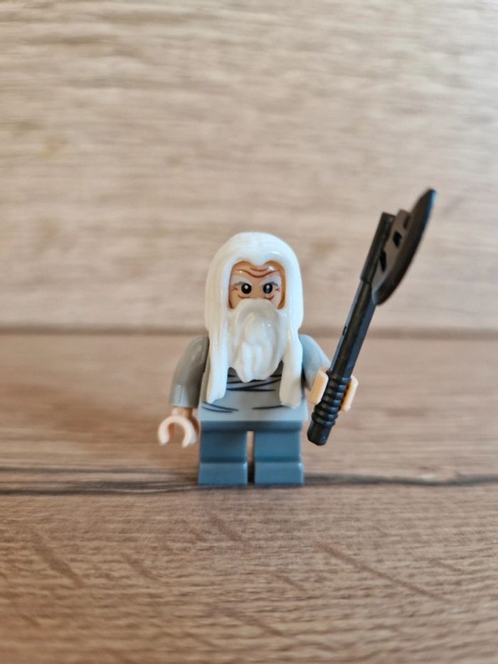 Figurine type lego Nain Gloin seigneur des anneaux