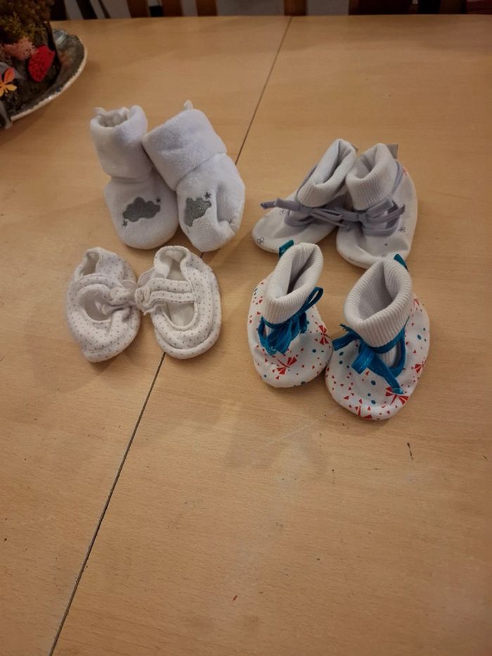 Lots de chaussons nouveau né - photo numéro 2