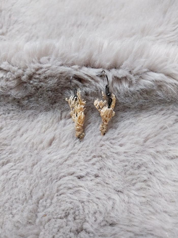 Boucles d'oreilles fleurs séchées - photo numéro 2