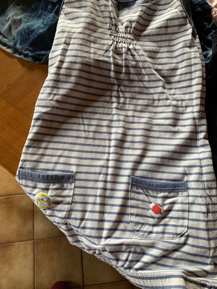 4 robes sans manches - photo numéro 2