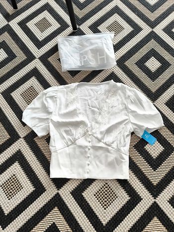 Blouse courte taille S(36) neuf