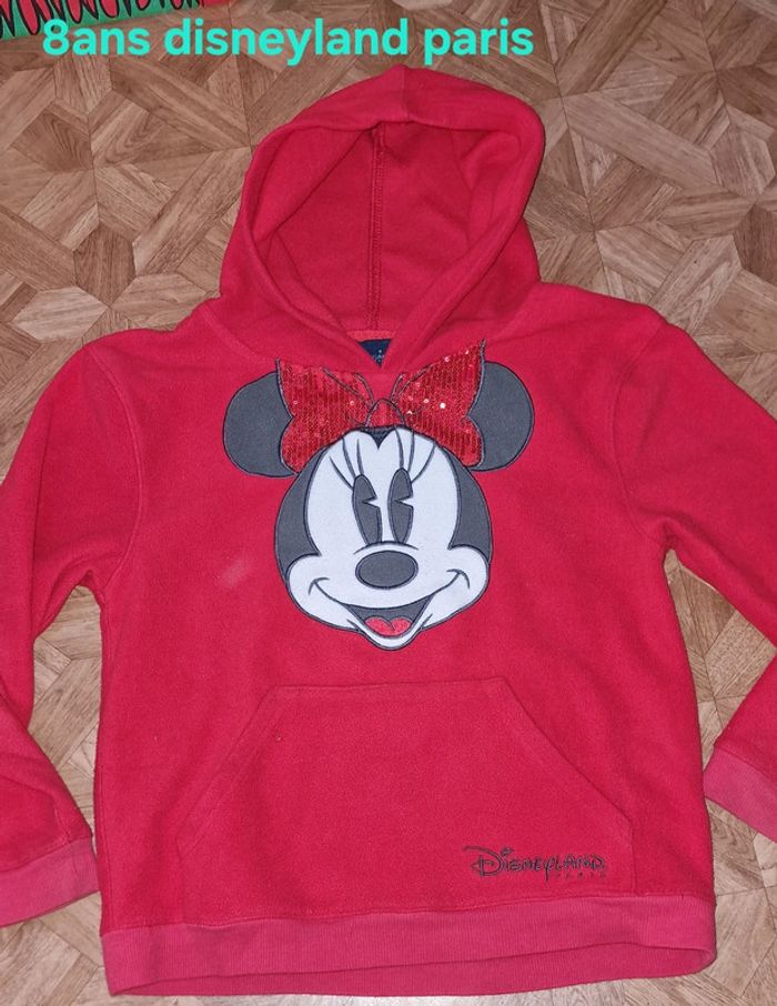 Pull 8ans de chez disneyland paris