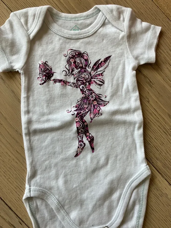 Lot de 8 bodies MC bébé fille 6 mois - photo numéro 5