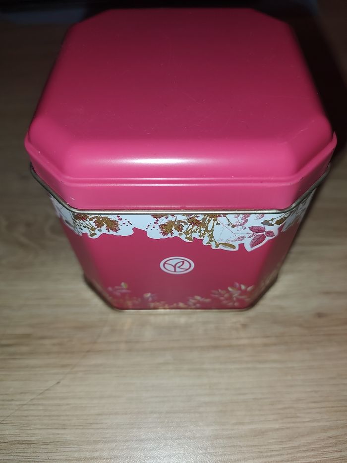 Boîte à vendre