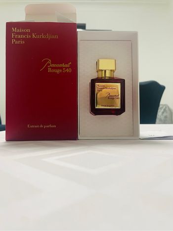 Baccarat 540 rouge neuf