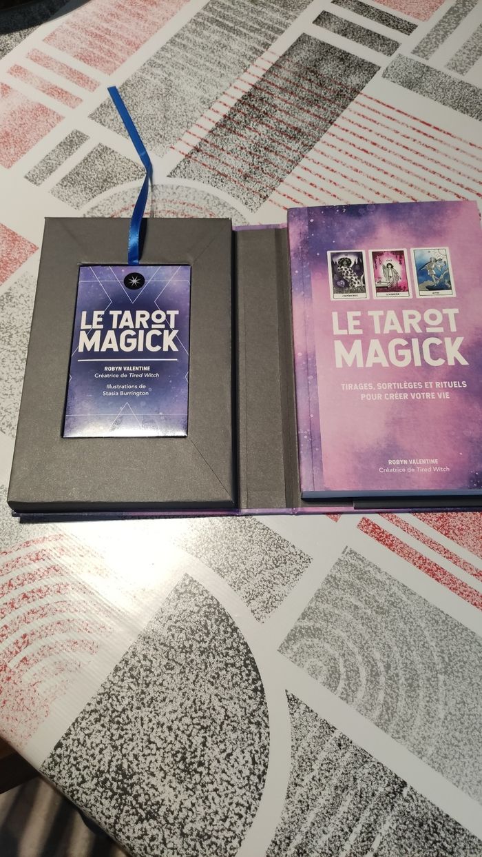 Jeu de tarot - photo numéro 2