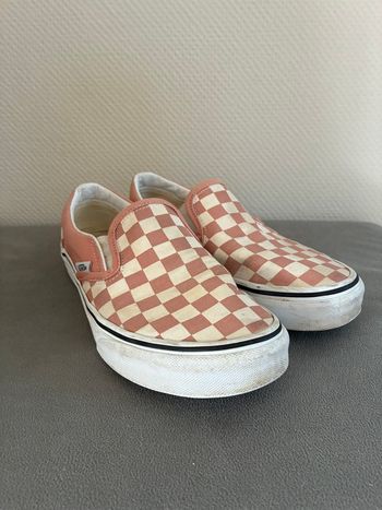 Vans slip on 