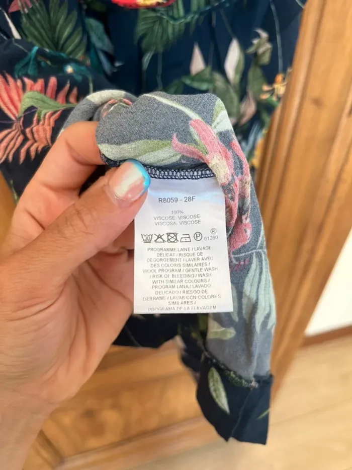 🌺 Robe imprimée tropicale Caroll – Taille 42 - photo numéro 6