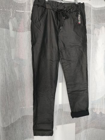 Pantalon magique simili
