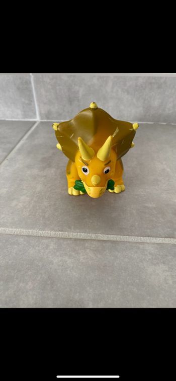 Figurine Tricératops