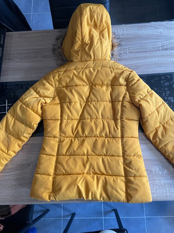 Sublime doudoune jaune moutarde - photo numéro 5