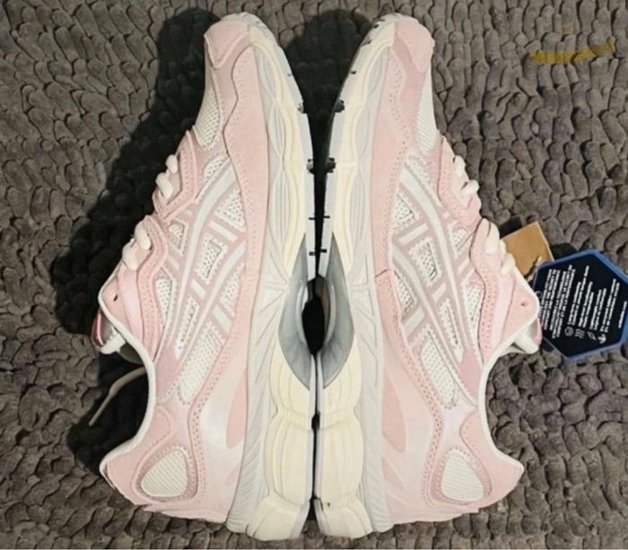 Chaussure Asics gel nyc rose - photo numéro 7