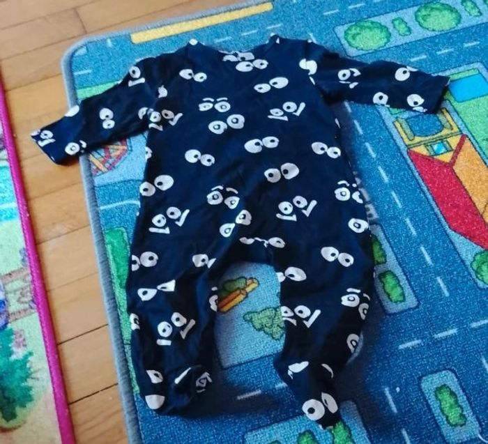 6 pyjamas 3 mois - photo numéro 2