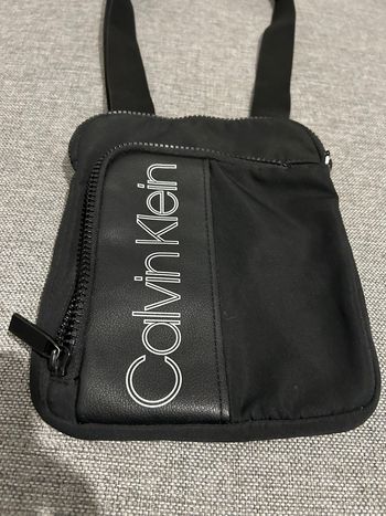 Sacoche Calvin Klein – Noir – Très bon état