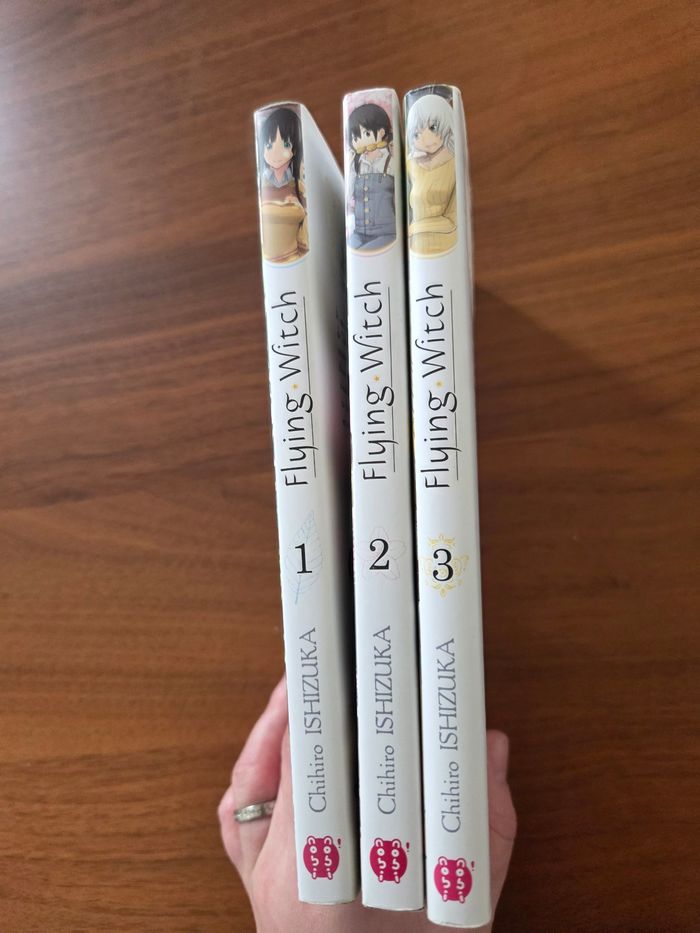 Mangas Flying Witch - photo numéro 3