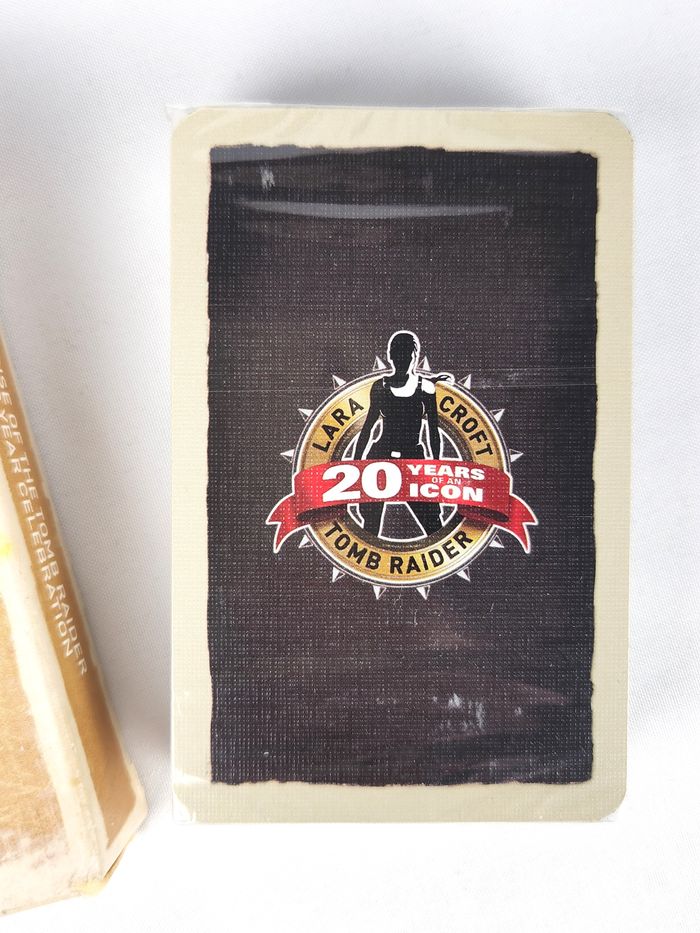 Jeu de Cartes Collector Tomb Raider 20 Years of an Icon Lara Croft - photo numéro 6