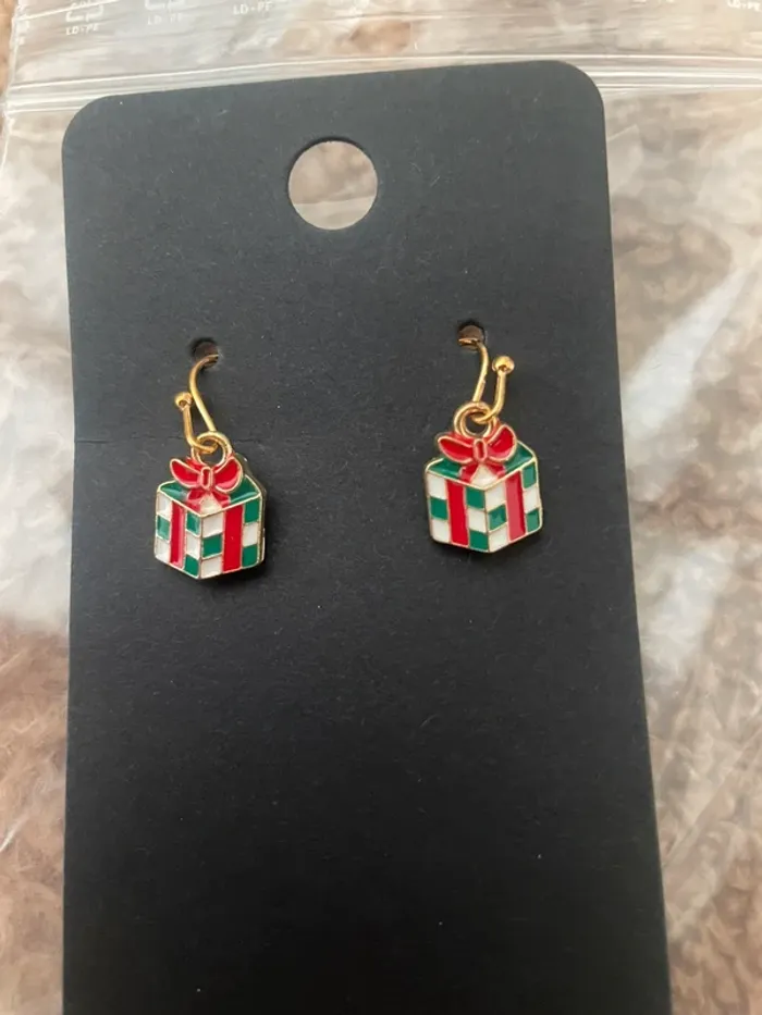 Boucle d’oreille cadeau de Noël - photo numéro 2