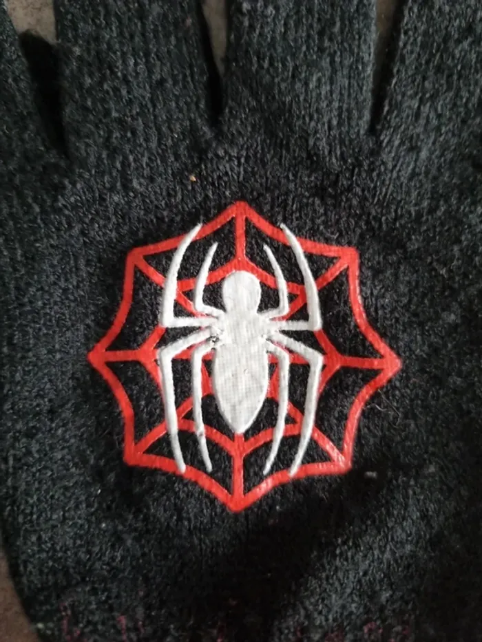 Gants Spiderman - photo numéro 2