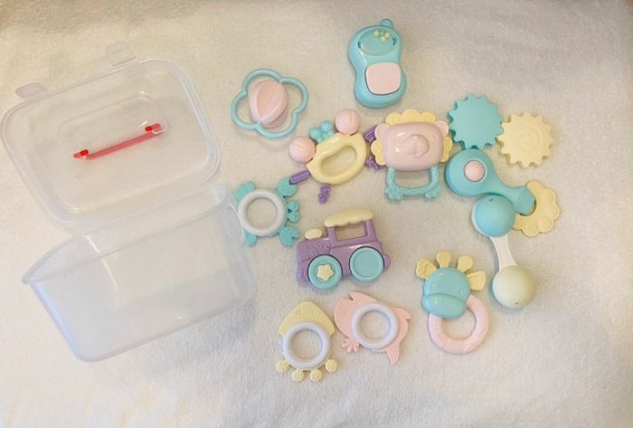 Jouet d’éveil et de dentition