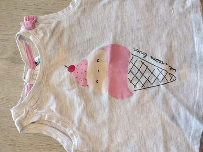 Top gris 1 an - photo numéro 2