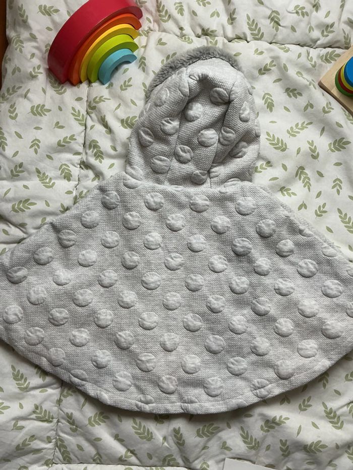 poncho à capuche gris doublé polaire 3 mois obaibi - photo numéro 8