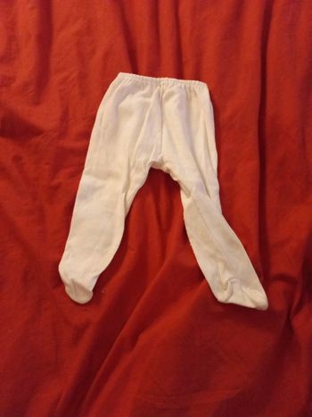 Bas a pieds mixte 3 a 6 mois coton blanc