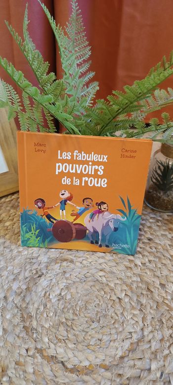 Livre Mc Do "Le club des aventuriers de l'Histoire" _ Les fabuleux pouvoirs de la roue