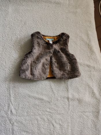 Gilet sans manche 6 mois