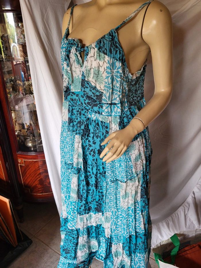 Robe longue - photo numéro 2