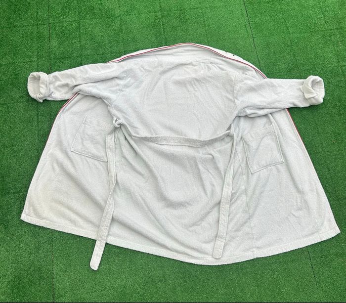 Peignoir de bain Etam Lingerie blanc à fleurs rouges – femme petite taille - photo numéro 3